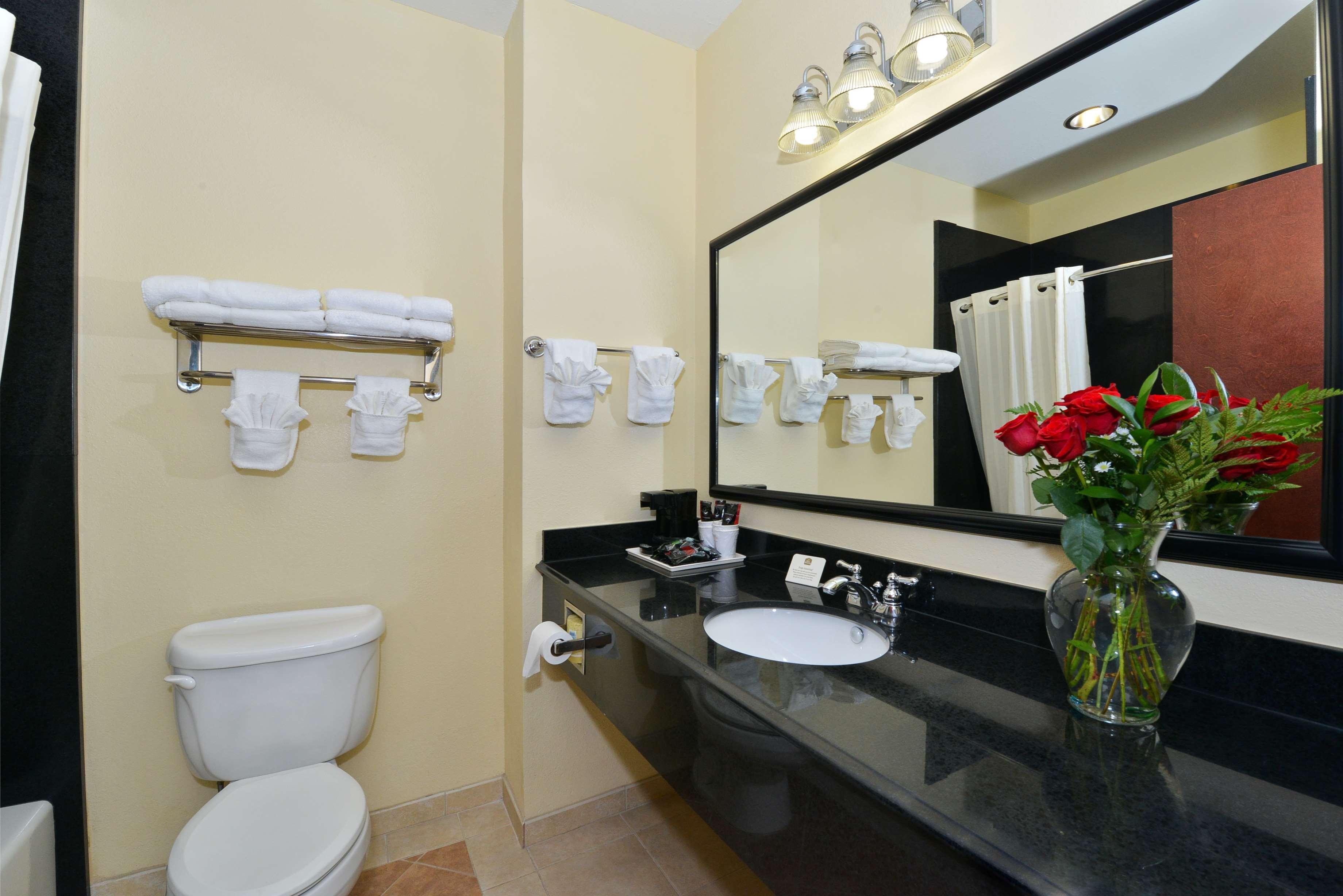 Best Western Lone Star Inn Edna Bagian luar foto
