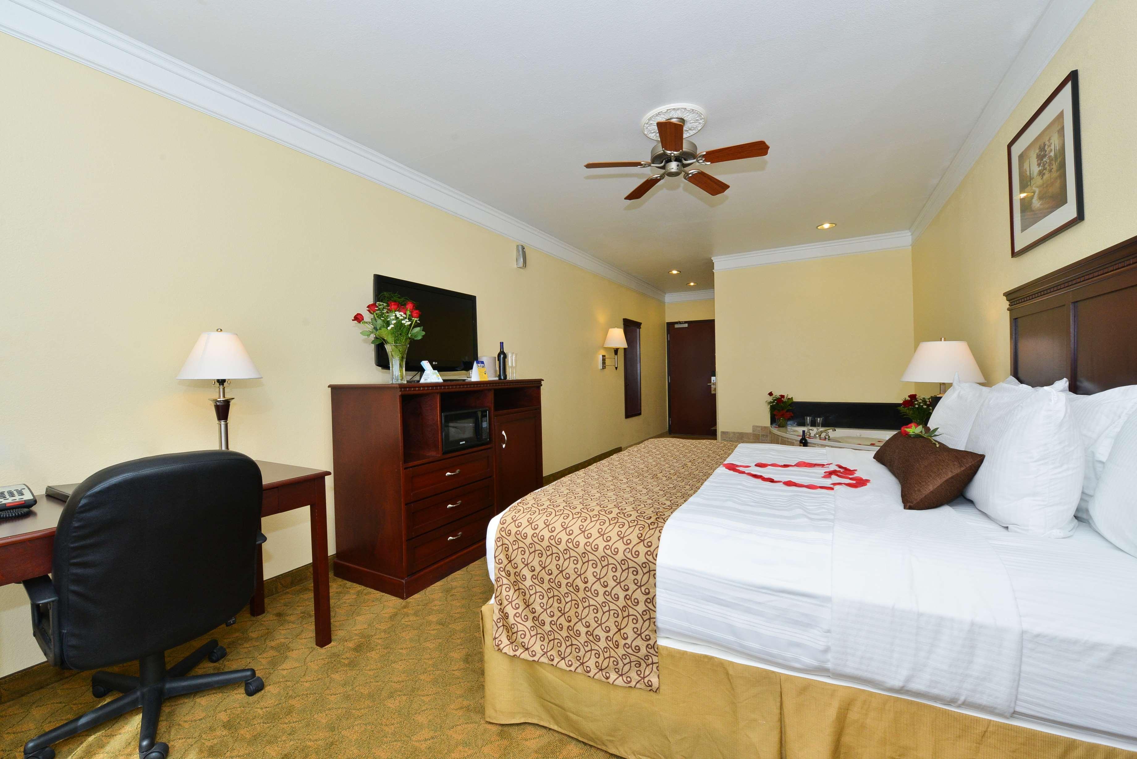 Best Western Lone Star Inn Edna Bagian luar foto